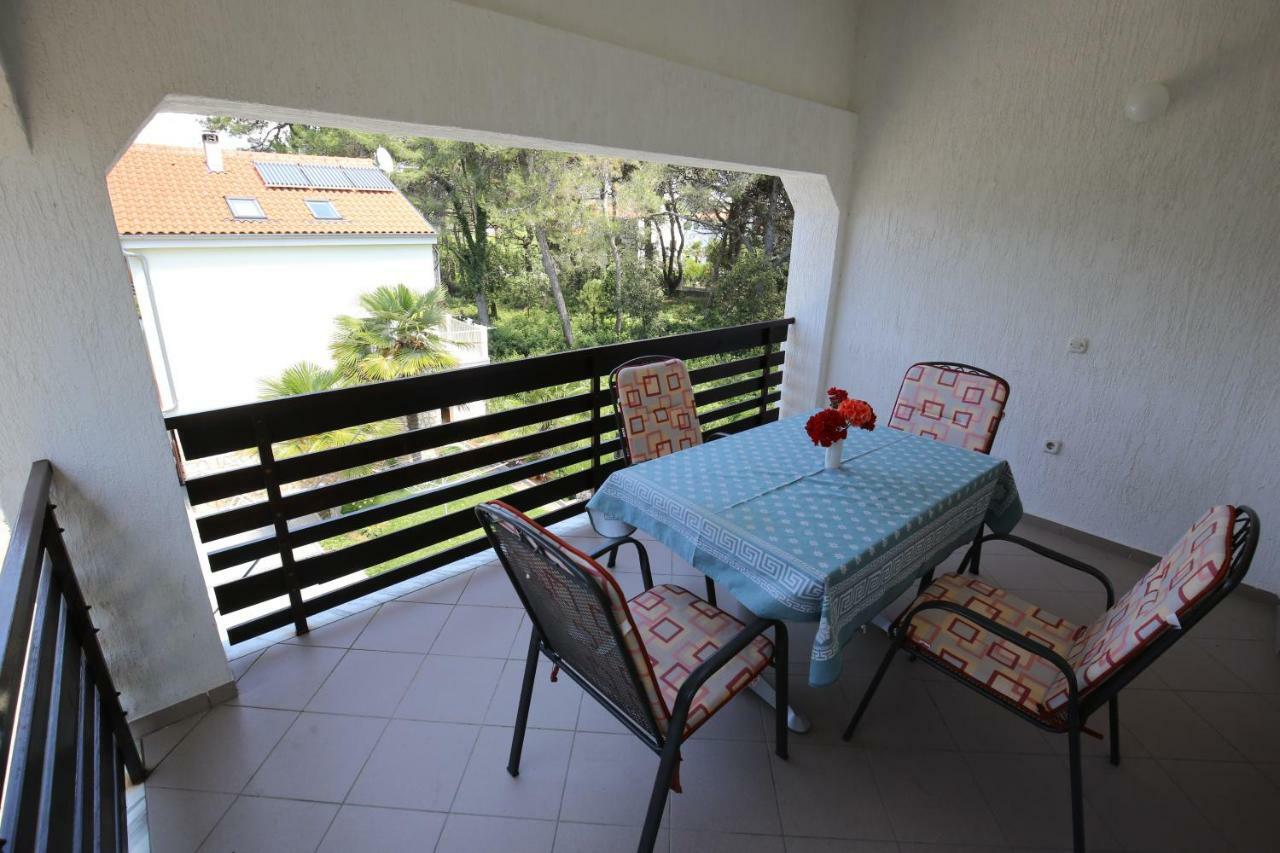 Apartments Paleka Petrcane Exterior photo